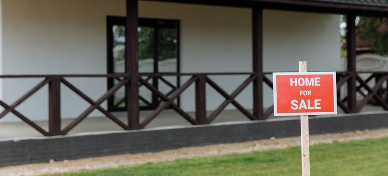 How to sell your home quickly before moving to Dallas